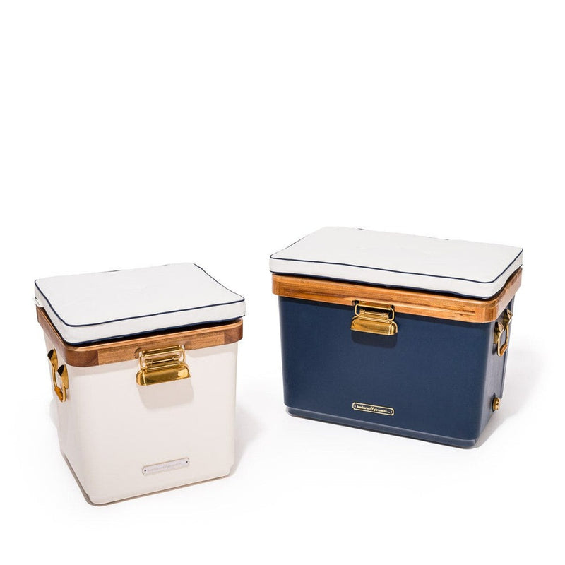 Hemingway Cooler 33L / Antique White