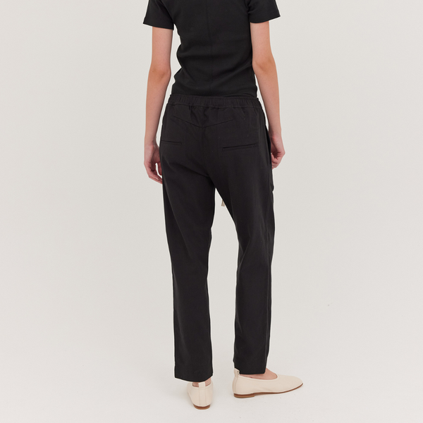 The Foundation Pant / Black