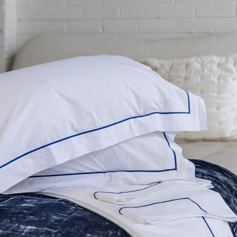 Grace Pillowcases Set 2 / Navy Stitch