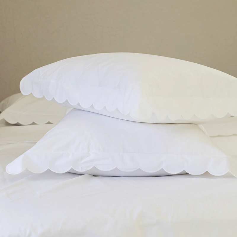 Scallop Pillowcase Set 2 / White Trim