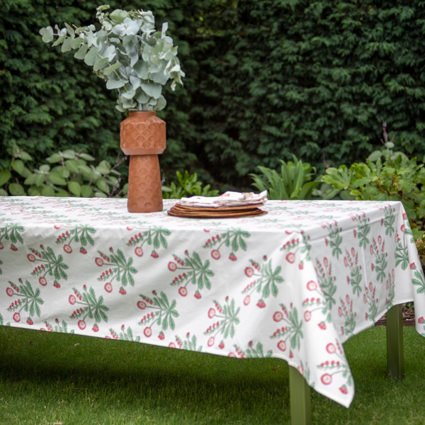 Seaweed Tablecloth  / Coral