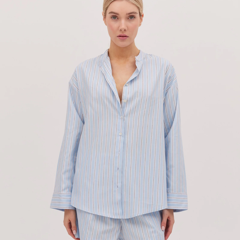 The Oversized Shirt / Sky Stripe