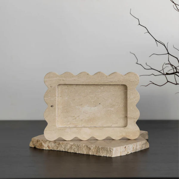 Palazzo Scallop Tray Small / Beige Travertine