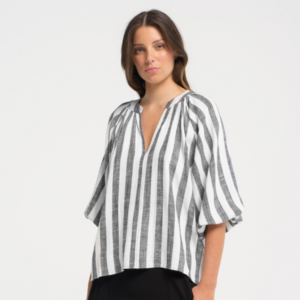 Stripe Telc Shirt / White & Black