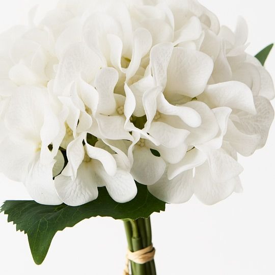 Hydrangea Bouquet 25cm / Winter White